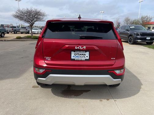 Runway Red 2026 Kia Niro LX