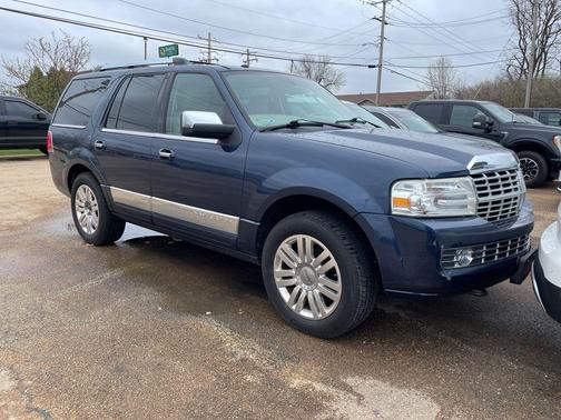 2013 Lincoln Navigator Base
