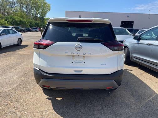Glacier White 2023 Nissan Rogue S