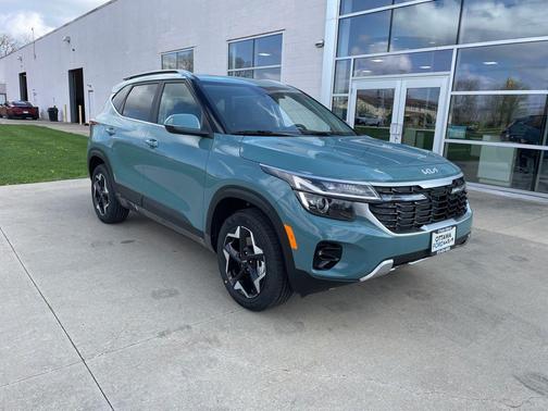 Pluton Blue 2026 Kia Seltos EX