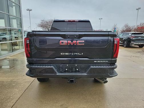 2025 GMC Sierra 2500 Denali