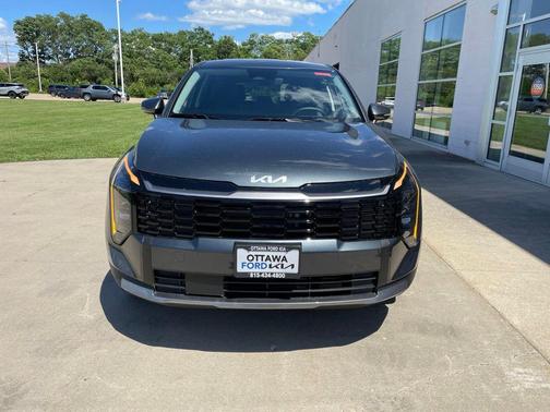 Gravity Gray 2026 Kia Sportage SX Turbo