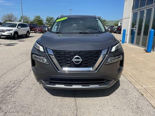 Gun Metallic 2023 Nissan Rogue SL