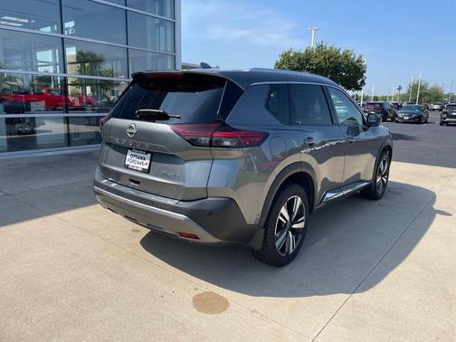 Gun Metallic 2023 Nissan Rogue SL