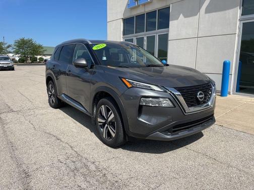Gun Metallic 2023 Nissan Rogue SL