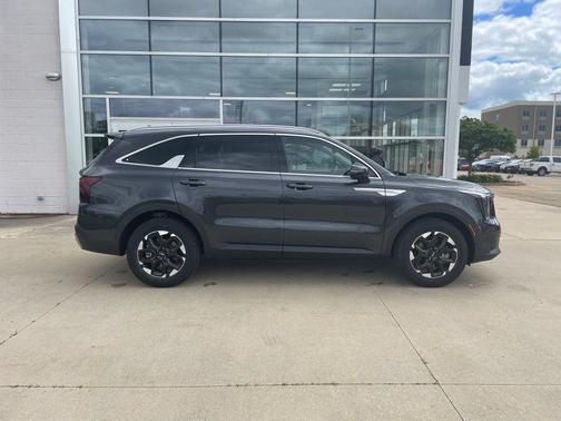 Panthera Metal 2026 Kia Sorento S