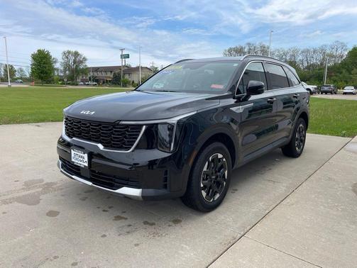 Ebony Black 2025 Kia Sorento S