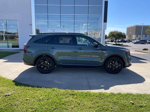 Cityscape Green 2026 Kia Sorento Hybrid SX Prestige