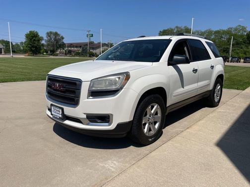 Summit White 2013 GMC Acadia SLE-2