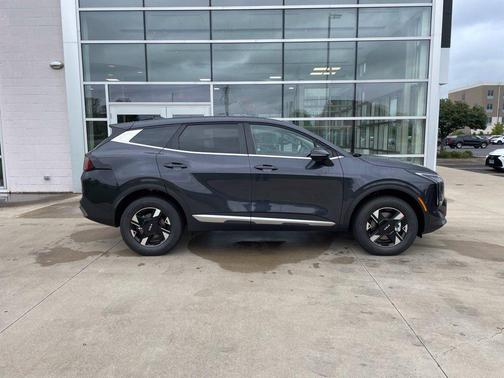 Panthera Metal 2027 Kia Sportage LX