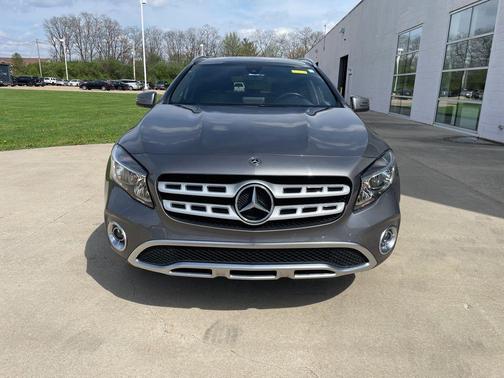 Gray 2019 Mercedes-Benz GLA 250 4MATIC