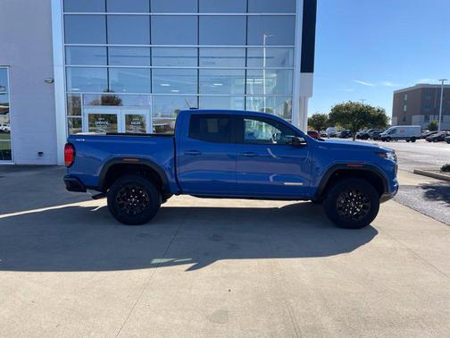Rapids Metallic 2026 GMC Canyon Elevation