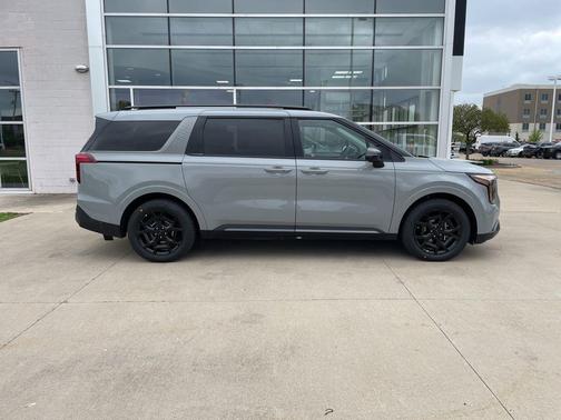 Ceramic Silver 2026 Kia Carnival Hybrid SX