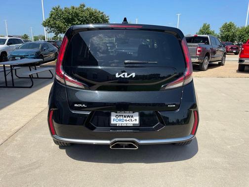 Fusion Black 2025 Kia Soul GT-Line