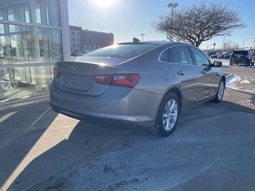2025 Chevrolet Malibu FWD 1LT