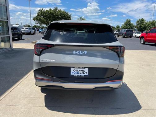 Wolf Gray 2026 Kia Sportage EX
