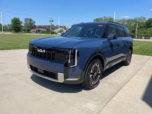 Midnight Lake Blue 2027 Kia Telluride Hybrid EX