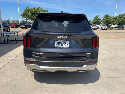 Panthera Metal 2026 Kia Sorento S