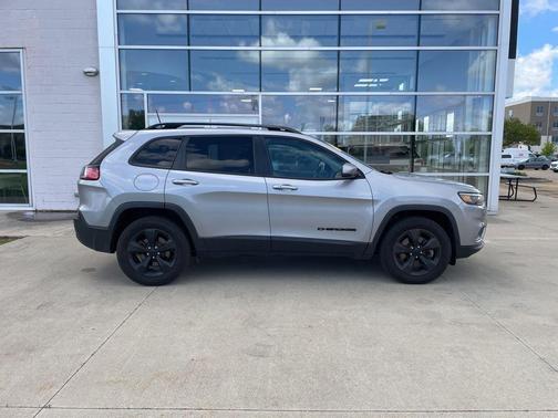 Billet Silver Metallic Clearcoat 2021 Jeep Cherokee Altitude