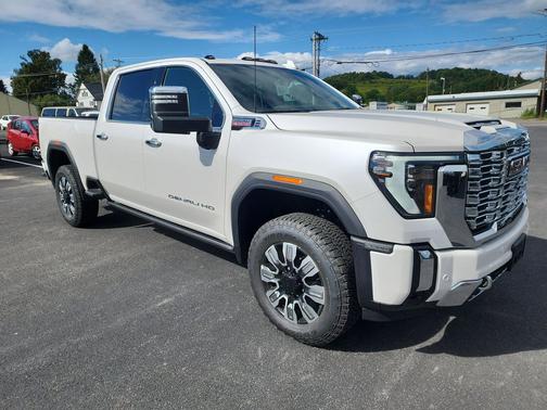 2025 GMC Sierra 2500 Denali