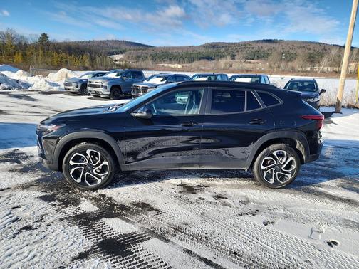 2025 Chevrolet Trax FWD 2RS