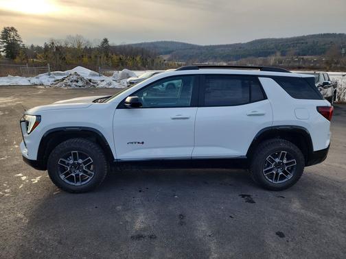 2026 GMC Terrain AWD AT4