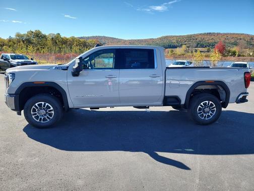 2026 GMC Sierra 2500 SLE