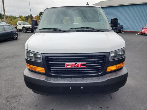 2025 GMC Savana 2500 Work Van