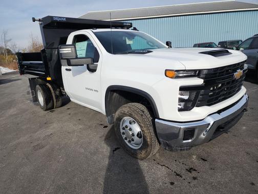 2026 Chevrolet Silverado 3500 WT