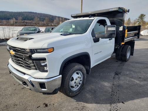 2026 Chevrolet Silverado 3500 WT