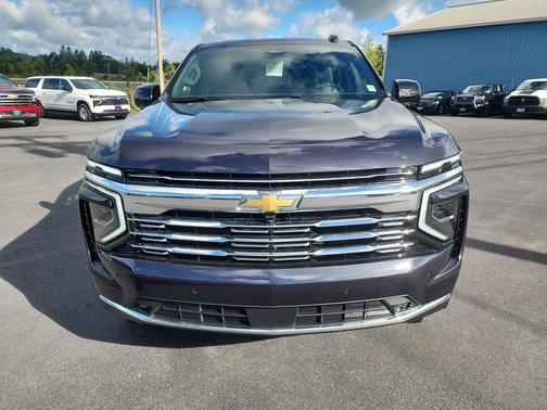 Black 2026 Chevrolet Suburban Premier