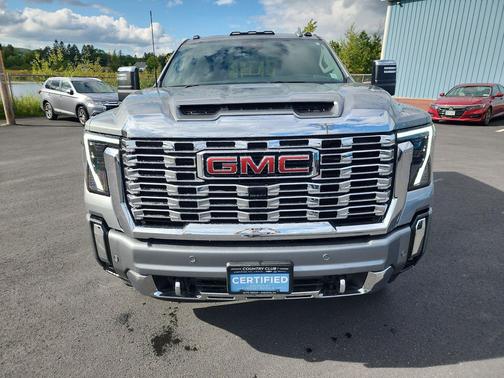 2024 GMC Sierra 2500 Denali