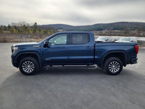 Pacific Blue Metallic 2020 GMC Sierra 1500 AT4