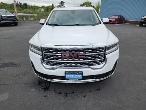 2022 GMC Acadia Denali
