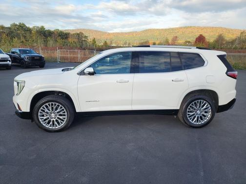2025 GMC Acadia Denali