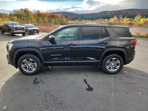 2025 GMC Terrain AWD Elevation