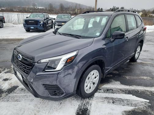 2022 Subaru Forester Base