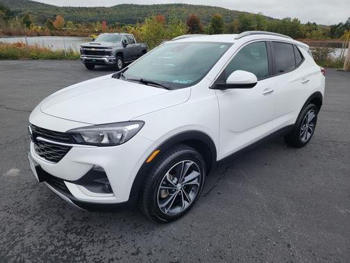 Summit White 2021 Buick Encore GX Select