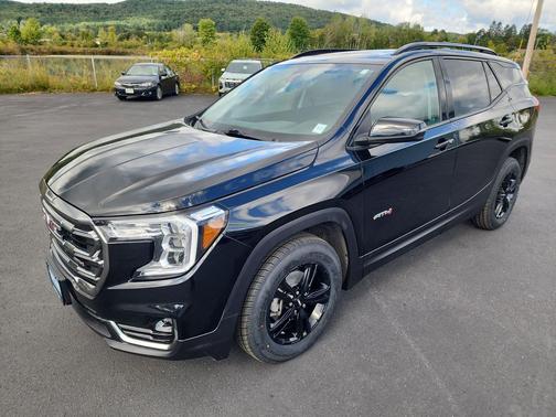 2023 GMC Terrain AWD AT4
