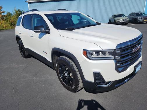 2021 GMC Acadia AWD AT4