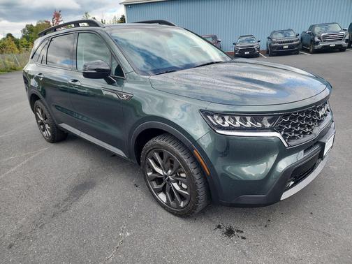 Aruba Green 2023 Kia Sorento EX