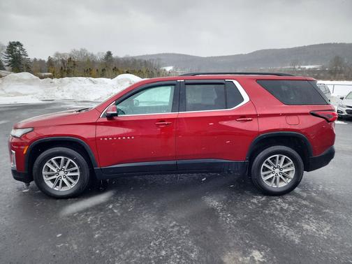 2024 Chevrolet Traverse LT Cloth