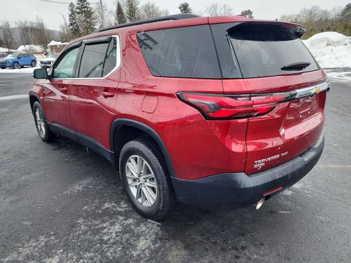 2024 Chevrolet Traverse LT Cloth