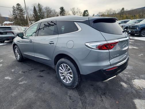 2023 Buick Enclave Essence AWD