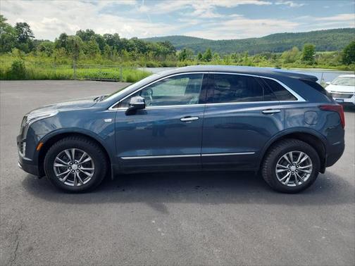2021 Cadillac XT5 Premium Luxury