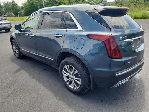 2021 Cadillac XT5 Premium Luxury