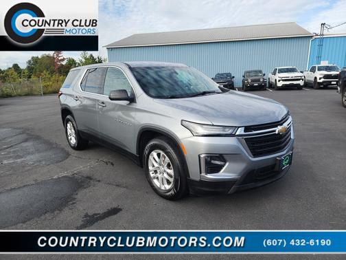 Sterling Gray Metallic 2023 Chevrolet Traverse LS
