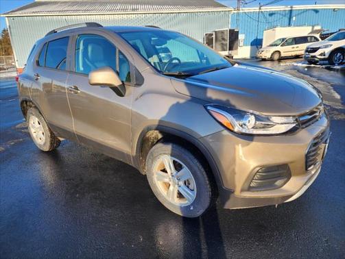 Stone Gray Metallic 2021 Chevrolet Trax LT