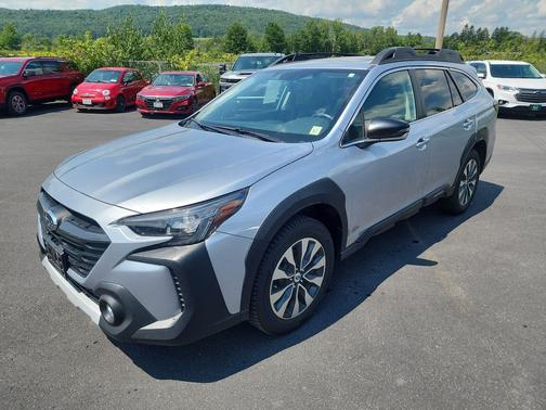 Ice Silver Metallic 2024 Subaru Outback Limited XT