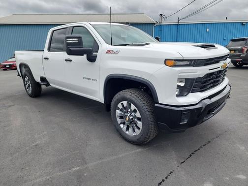 2025 Chevrolet Silverado 2500 Custom
